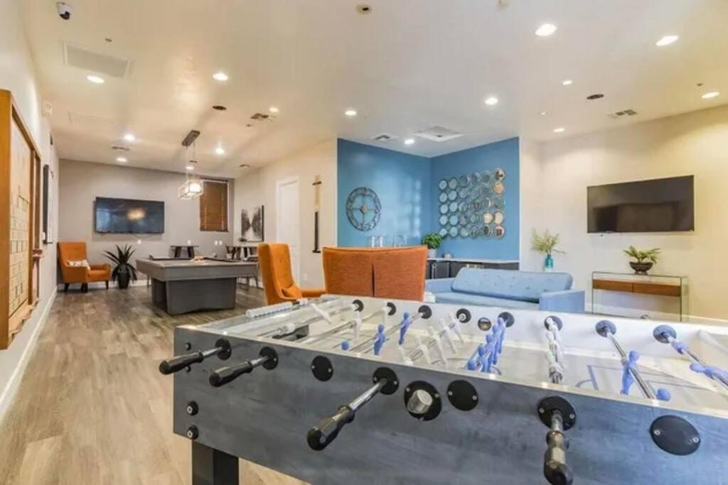 Modern 2Br Oasis! Apartment Phoenix Exterior photo